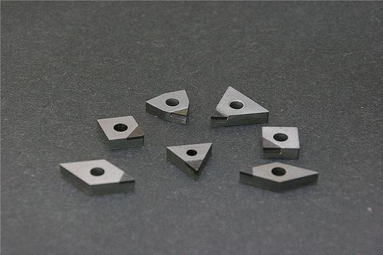 el carburo embutido integral del CNC inserta la capa de PVD con los diversos modelos
